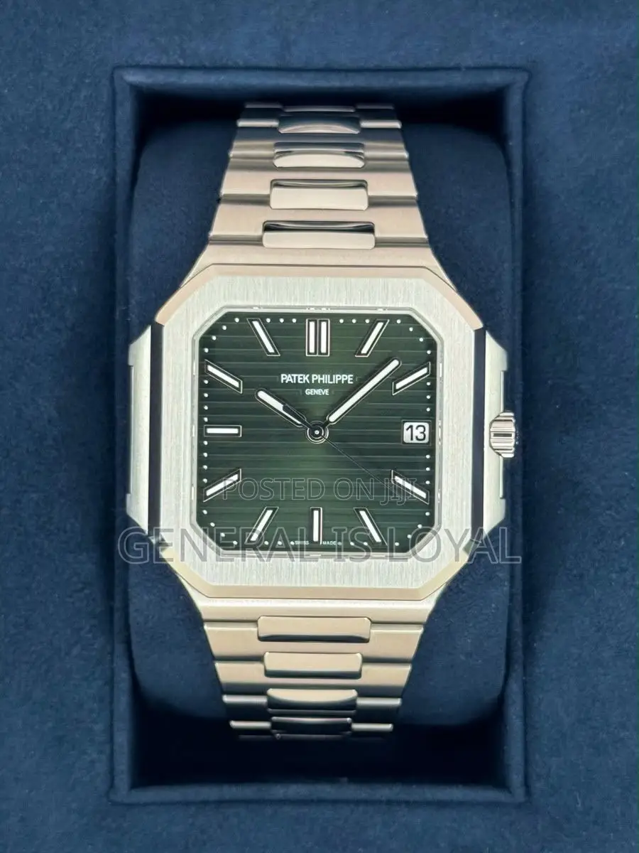 Patek Philippe Cubitus Automatic 45mm 5821 Stainless Steel Green Dial