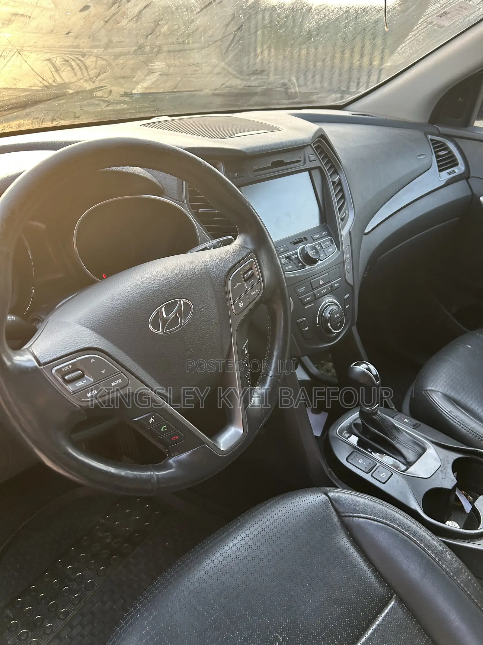 Hyundai Santa Fe 2015 Black