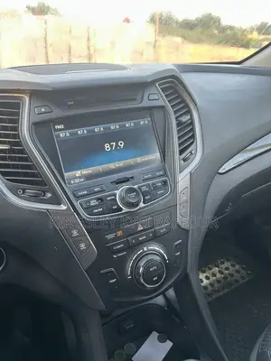Hyundai Santa Fe 2015 Black