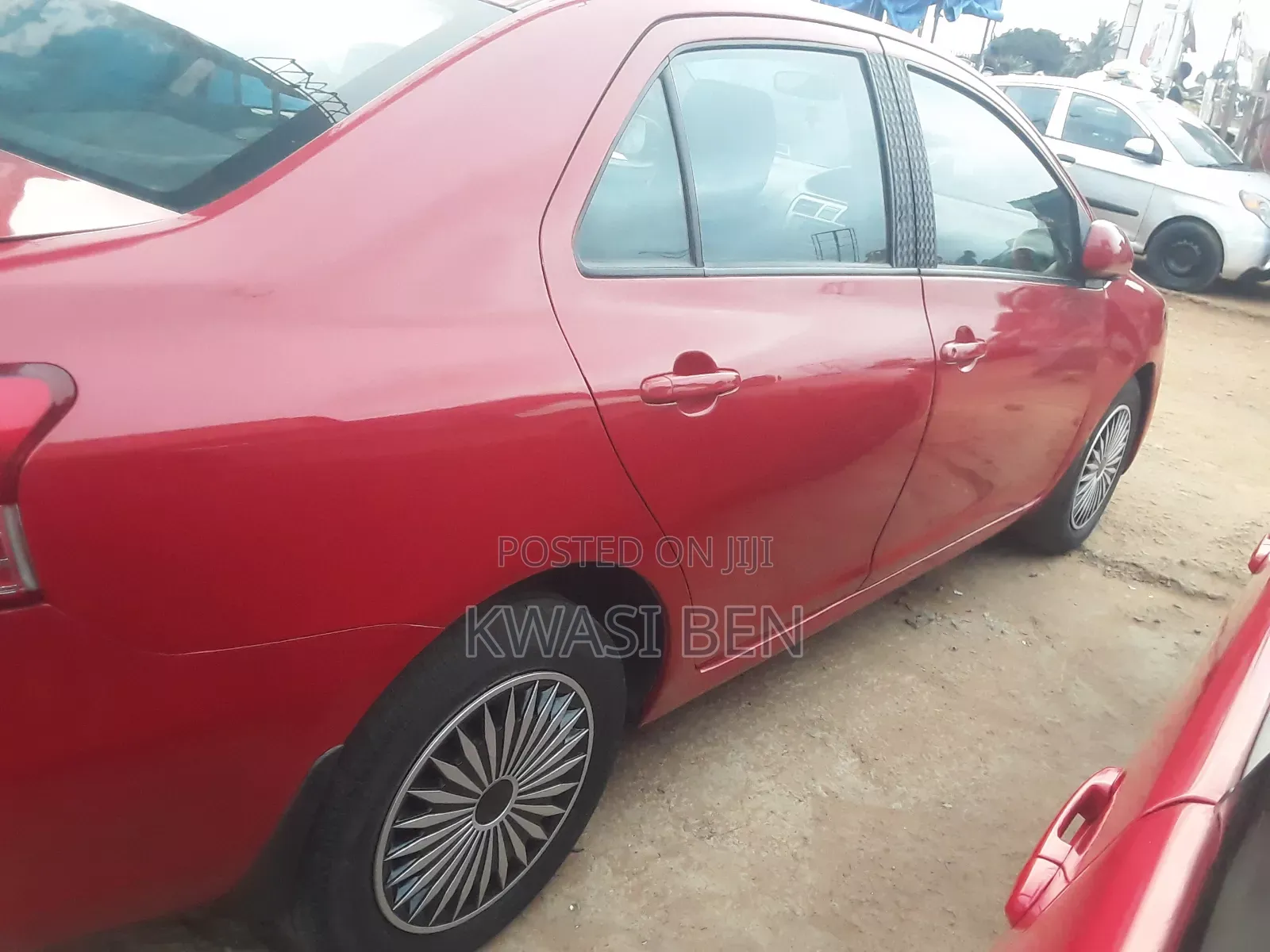 Toyota Yaris 2010 Red