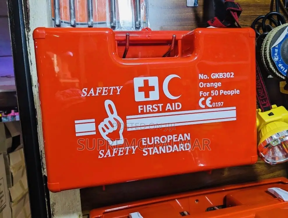 25 Person Emergency First Aid Kit – Workplace Medical Safety