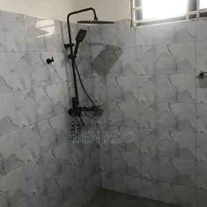 2bdrm House in Rhama City, Main Station for rent