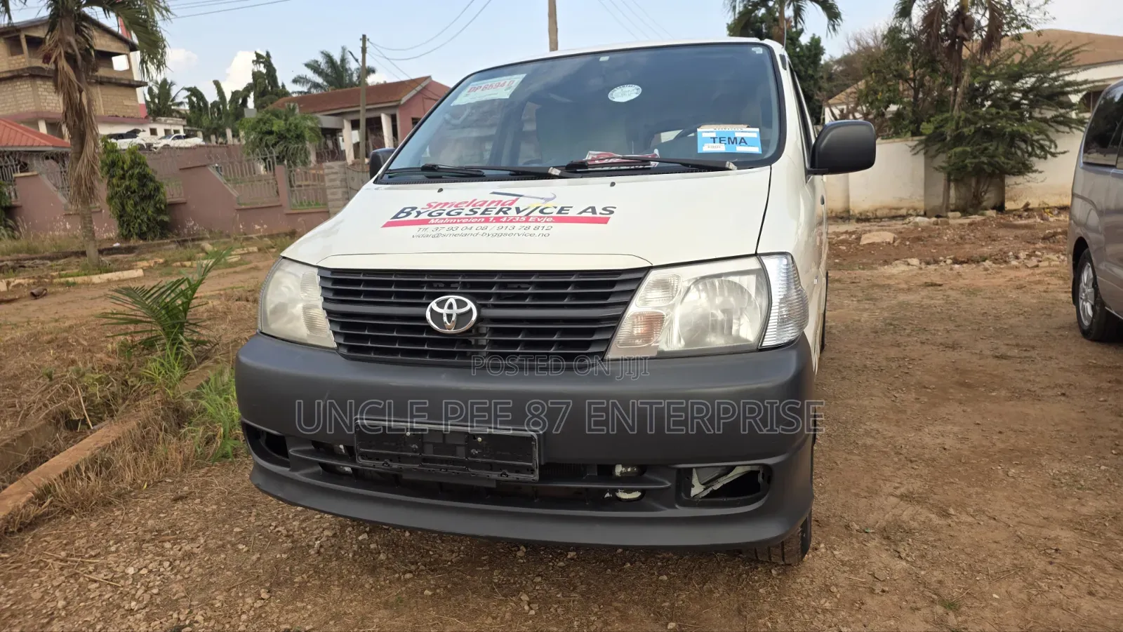 Toyota HiAce 2009 White