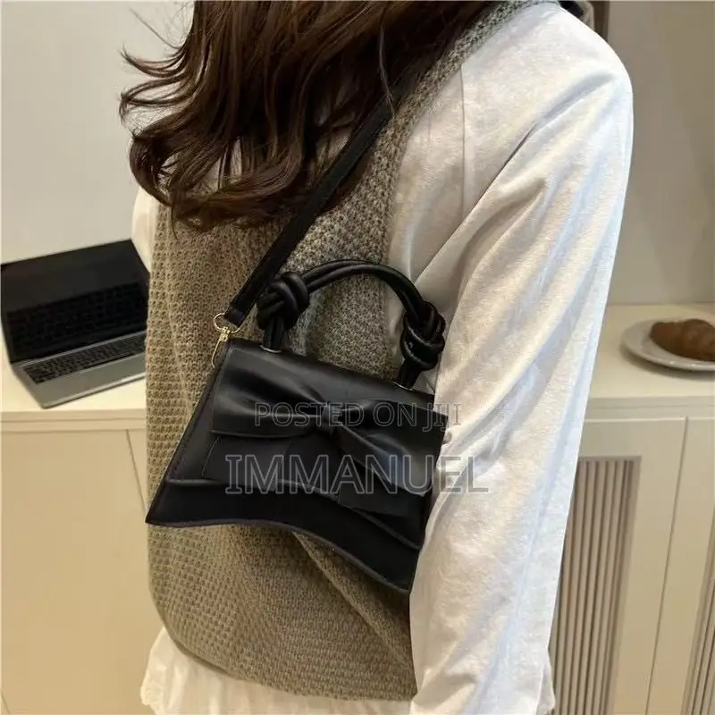 Bow Design Handbag
