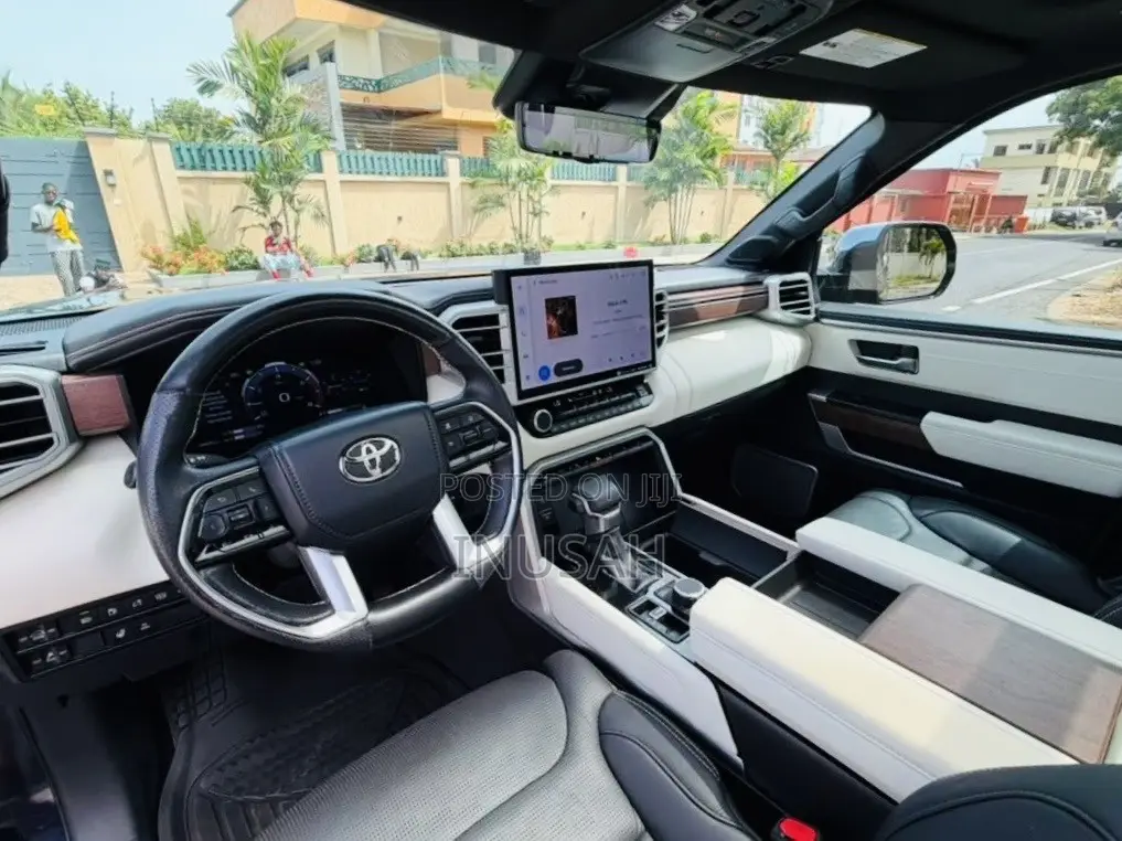 Toyota Sequoia Capstone 4WD 2023 Black