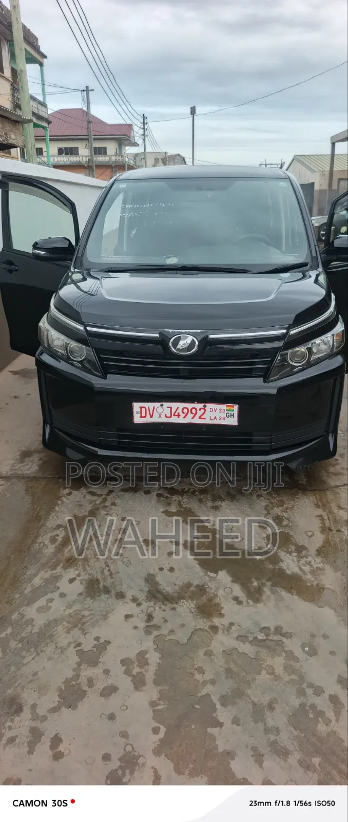 Toyota Voxy 2015 Black