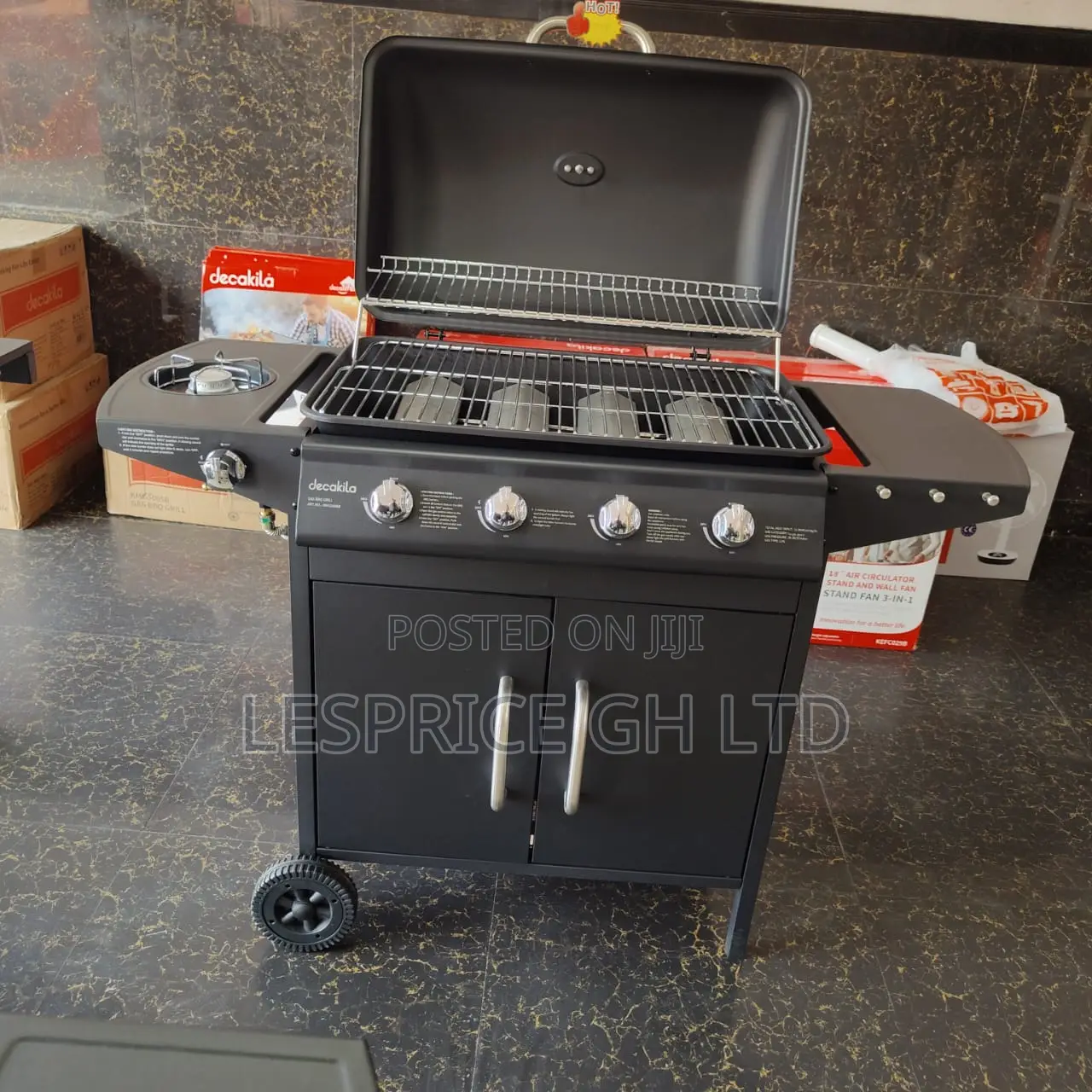 Super Efficient 4 Burner Gas Barbecue Grill Stand From Decakila