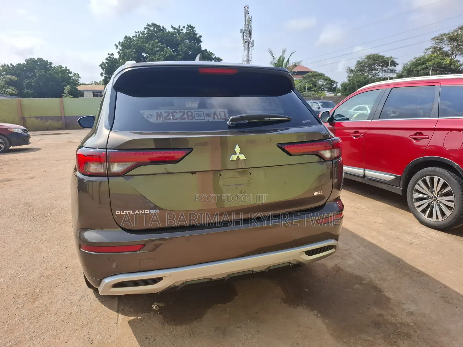 Mitsubishi Outlander 2024 Brown