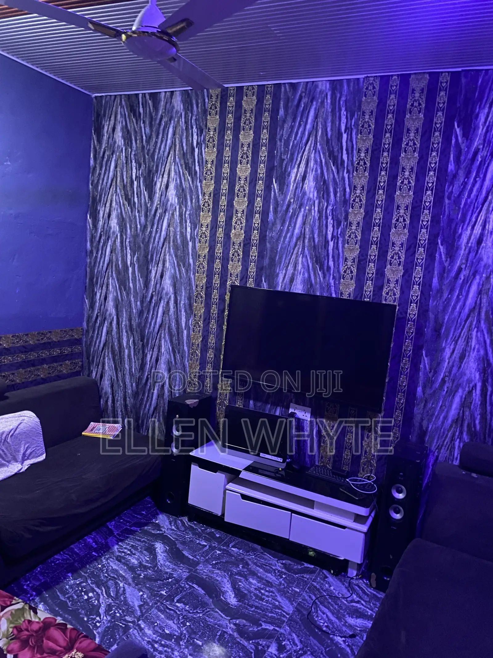 Furnished Mini Flat in Exhibition for sale