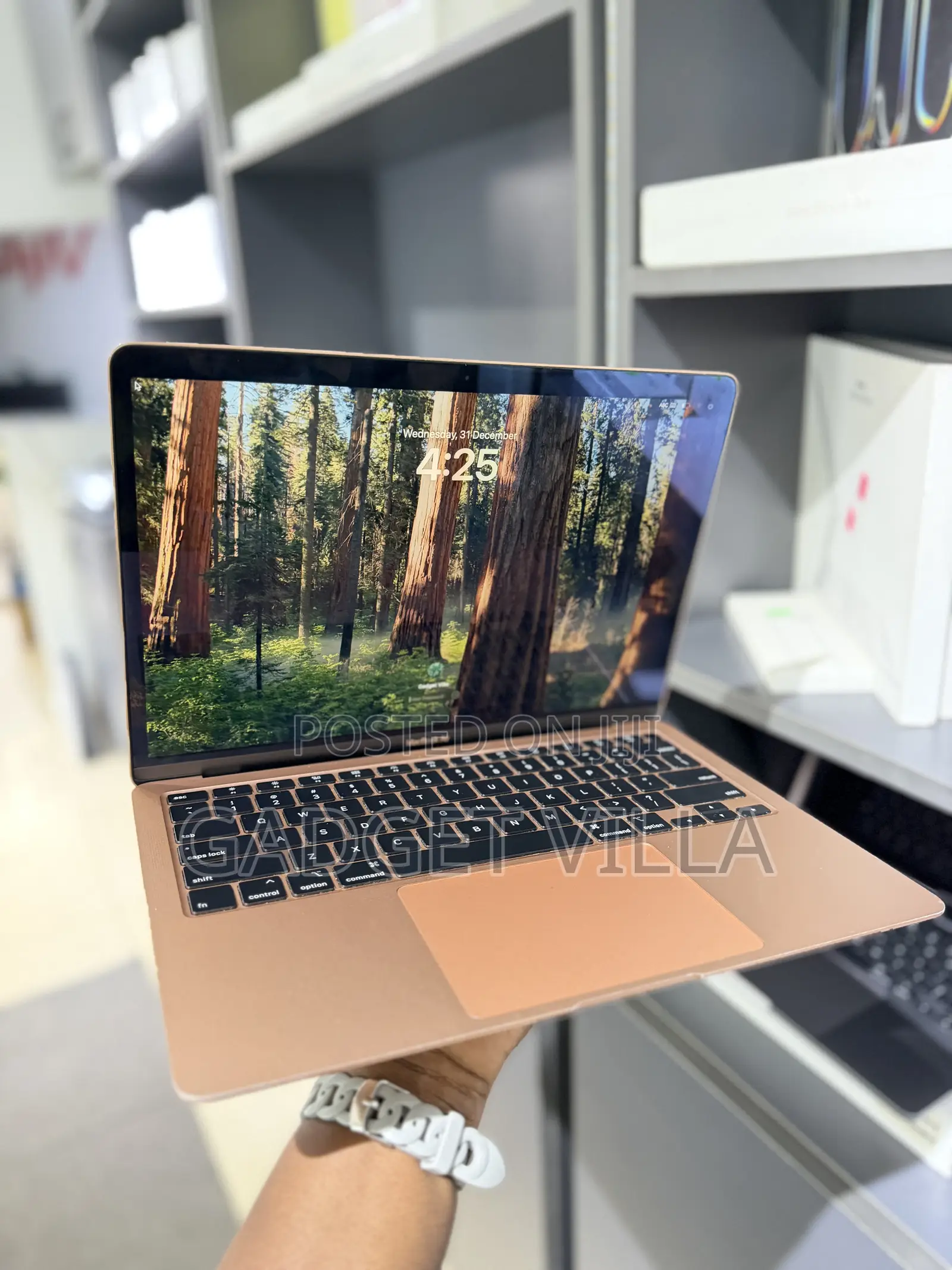 Laptop Apple MacBook Air 2020 8GB Intel Core i3 SSD 256GB