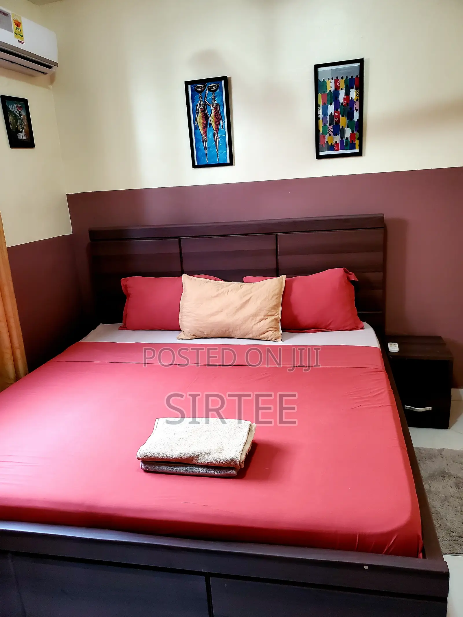 Beddings Bedspread Full Set -Relocation Sale-Everything Must Go.