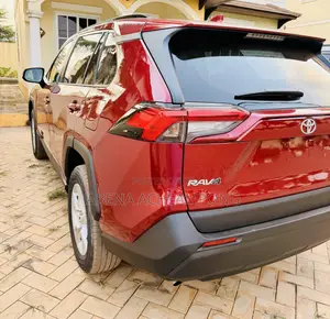 Toyota RAV4 2020 Red