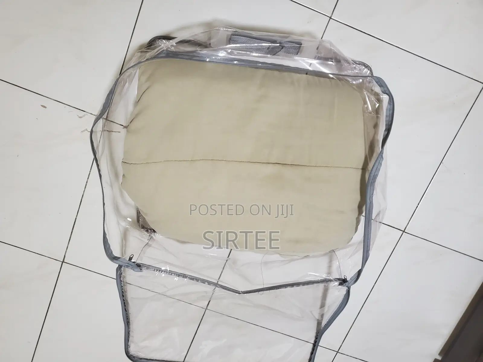 Beddings Bedspread Full Set -Relocation Sale-Everything Must Go.