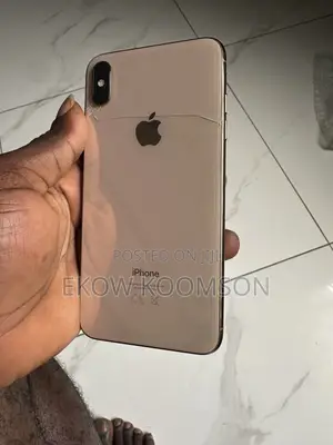Apple iPhone XS Max 64 GB Gold