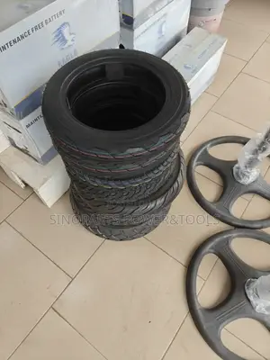 3.00-10 300-10 Tubeless Motorcycle Scooter Tyre