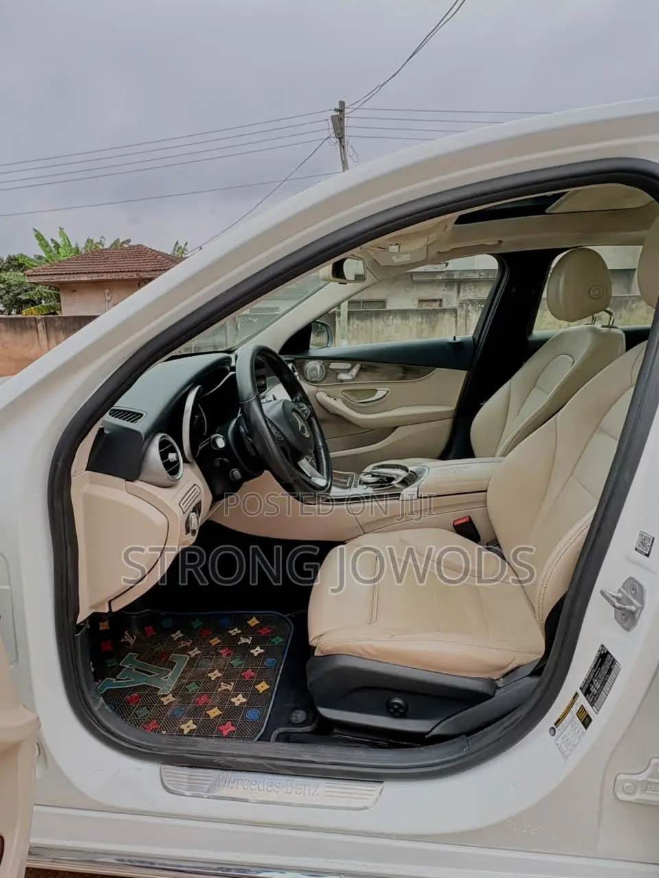 Mercedes-Benz C300 Luxury 4Matic Sedan AWD (2.0L 4cyl 7A) 2016 White