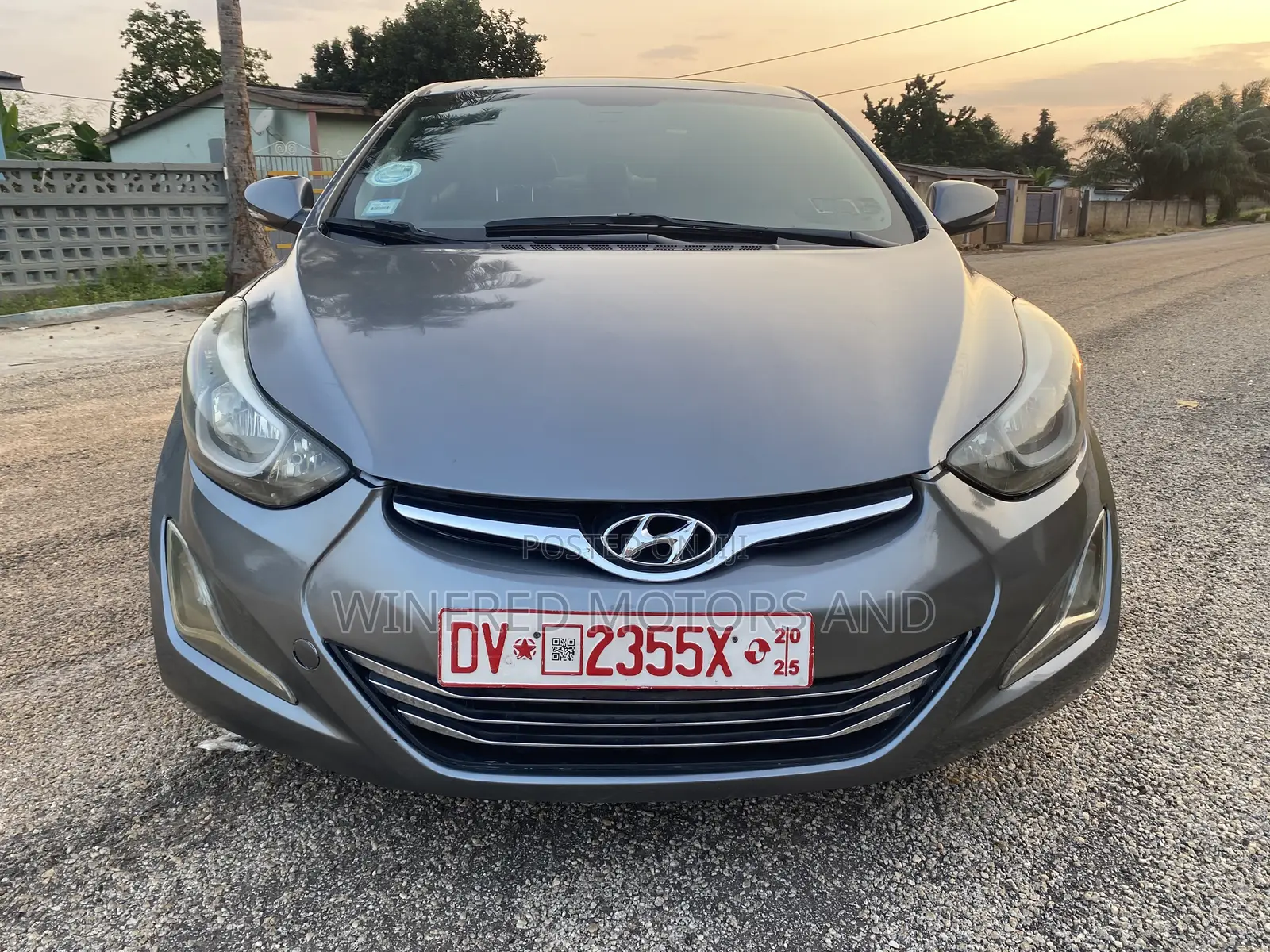 Hyundai Elantra Limited 2012 Gray