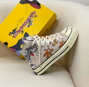 Original Tom and Jerry Converse Chuck 70 High Top in Colours