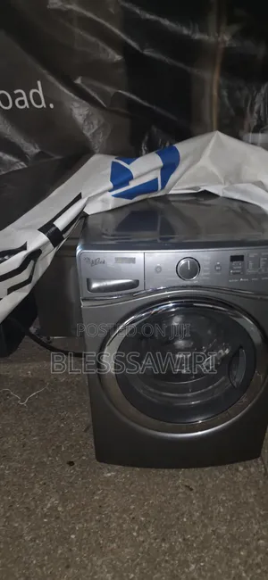 24kg Whirlpool Front Loader Washing Machine With Dryer