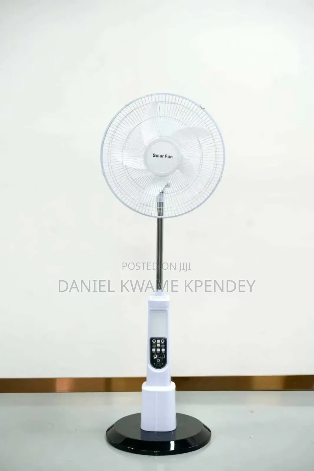 Solar Rechargeable Fan