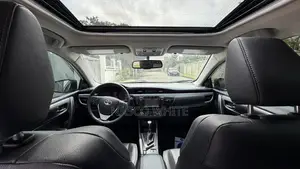 Toyota Corolla S Plus 4dr Sedan (1.8L 4cyl CVT) 2016 White