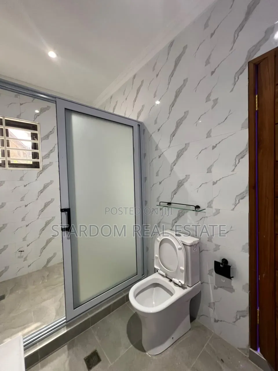 3bdrm Bungalow in Spintex Road Coastal, Coca Cola for rent