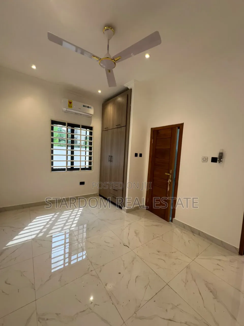 3bdrm Bungalow in Spintex Road Coastal, Coca Cola for rent