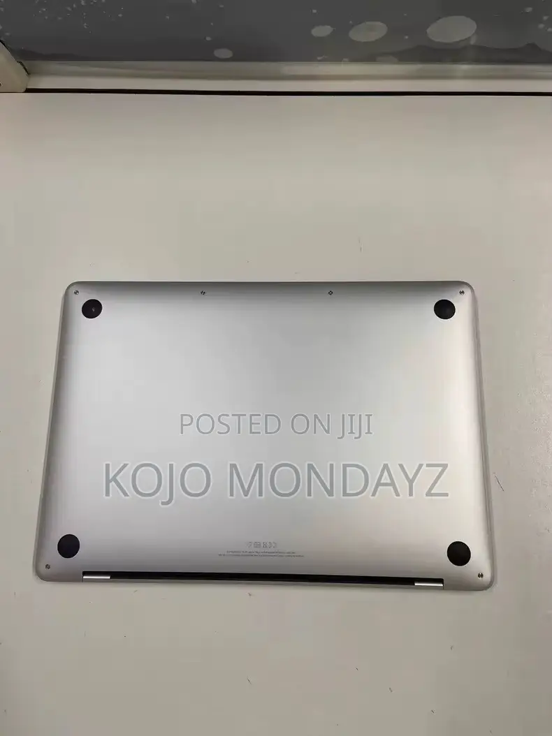Laptop Apple MacBook Pro 2019 8GB Intel Core i5 SSD 256GB