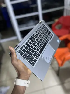 Laptop Dell Latitude 7400 2-in-1 16GB Intel Core i7 SSD 256GB