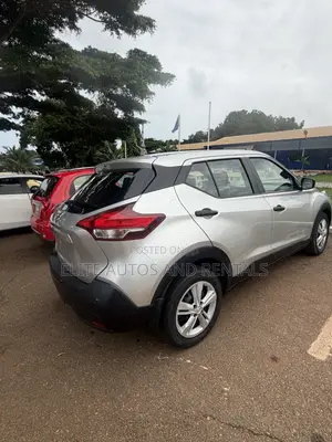 Nissan Kicks SV 2020 Silver