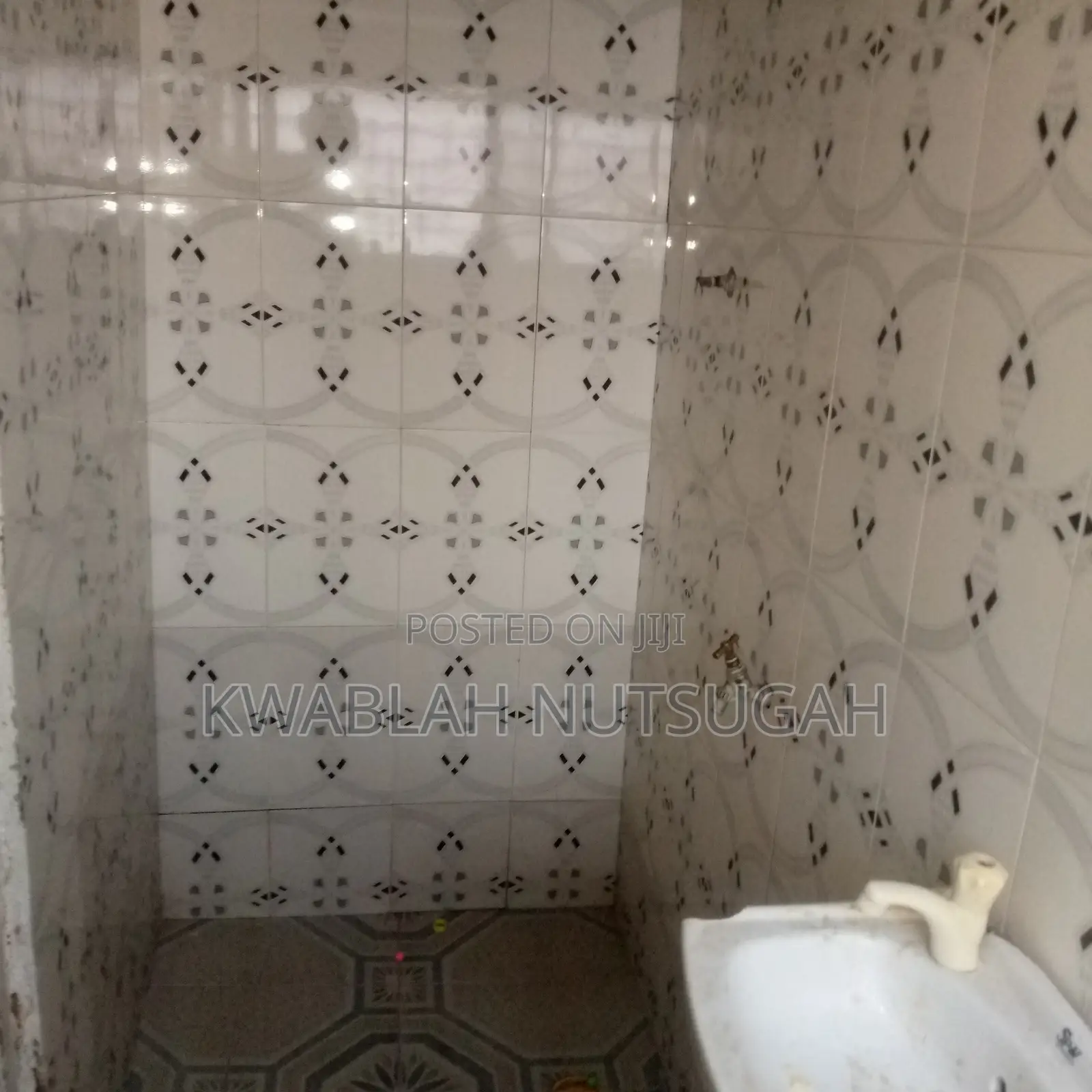 1bdrm House in Buade for rent