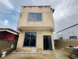 3bdrm Duplex in Haatso Bohye, Asore Junction for sale