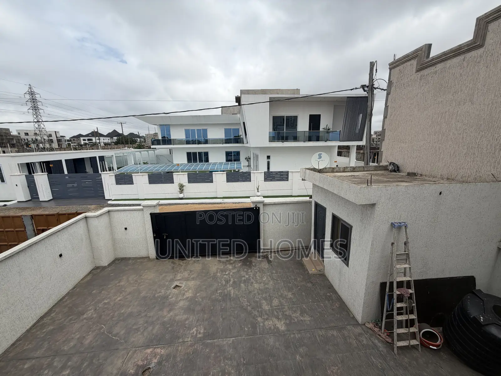 4bdrm House in Spintex for sale