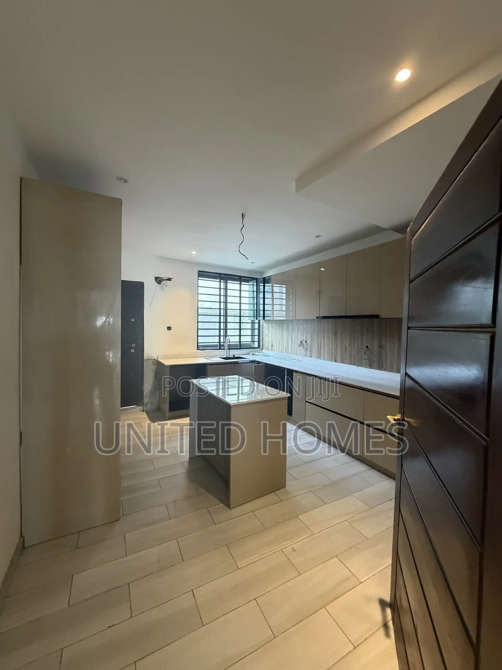 4bdrm House in Spintex for sale