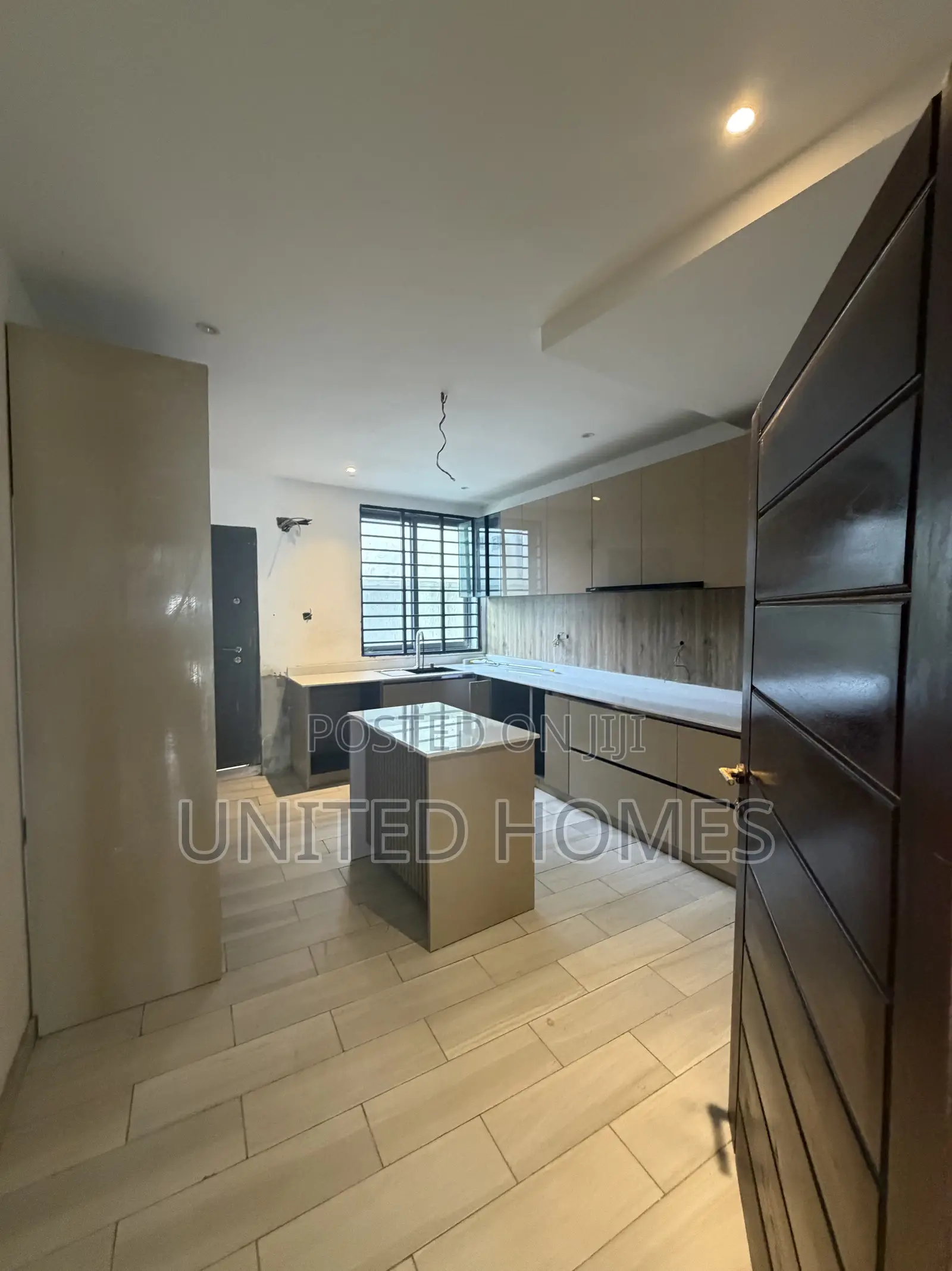 4bdrm House in Spintex for sale