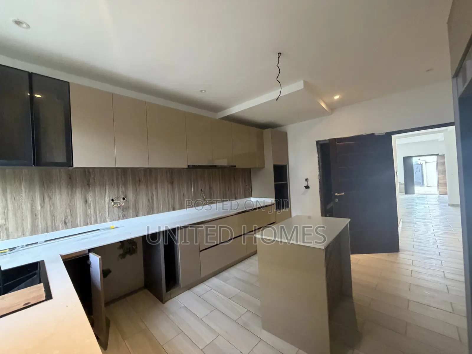4bdrm House in Spintex for sale