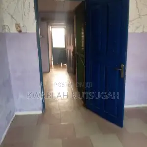 1bdrm Room & Parlour in Cold Store for rent