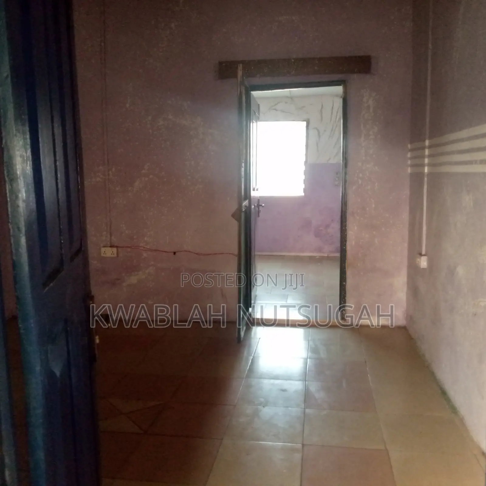 1bdrm Room & Parlour in Cold Store for rent