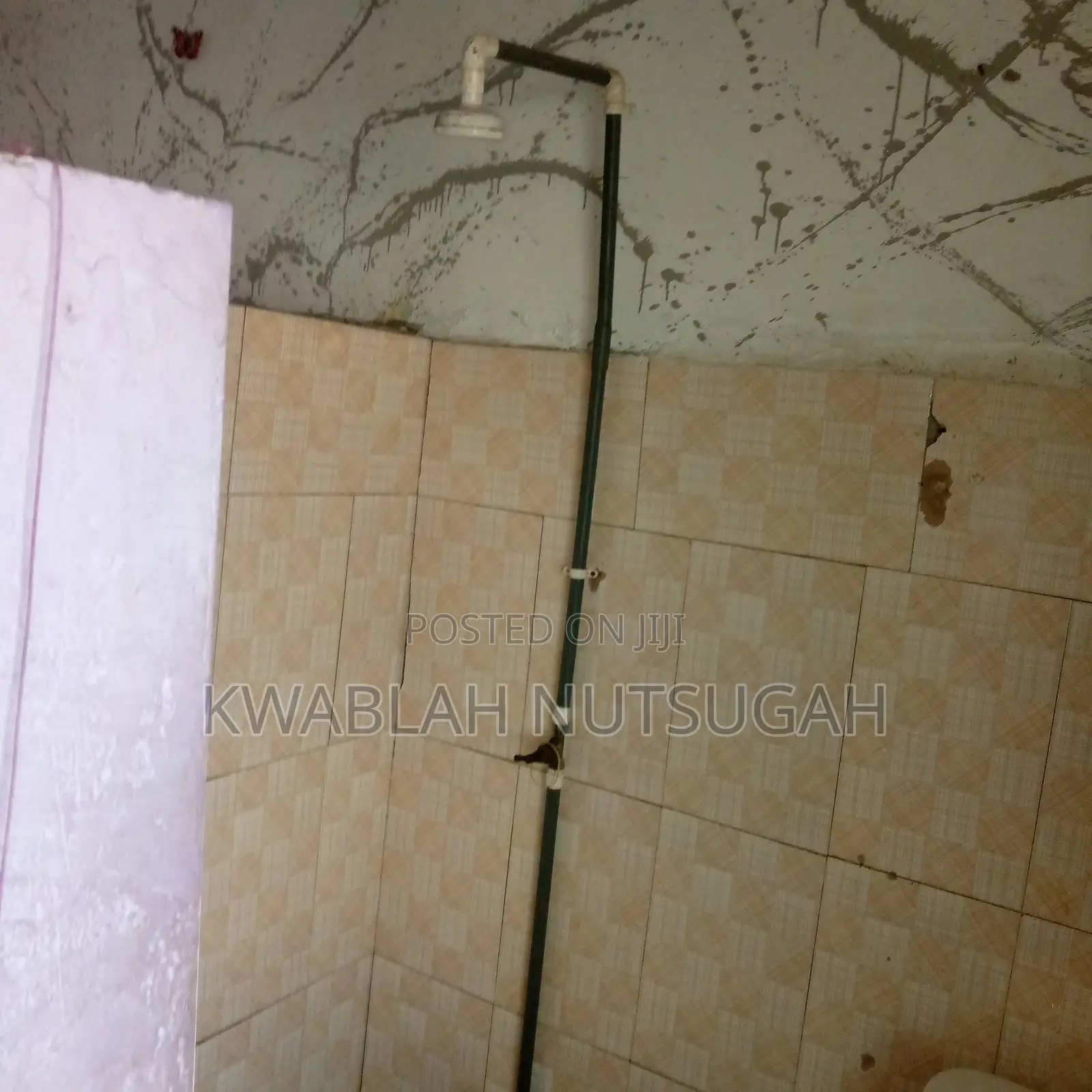 1bdrm Room & Parlour in Cold Store for rent