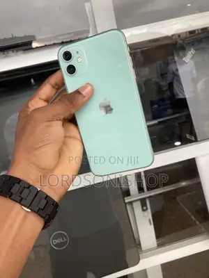 Apple iPhone 11 64 GB Green