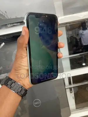 Apple iPhone 11 64 GB Green