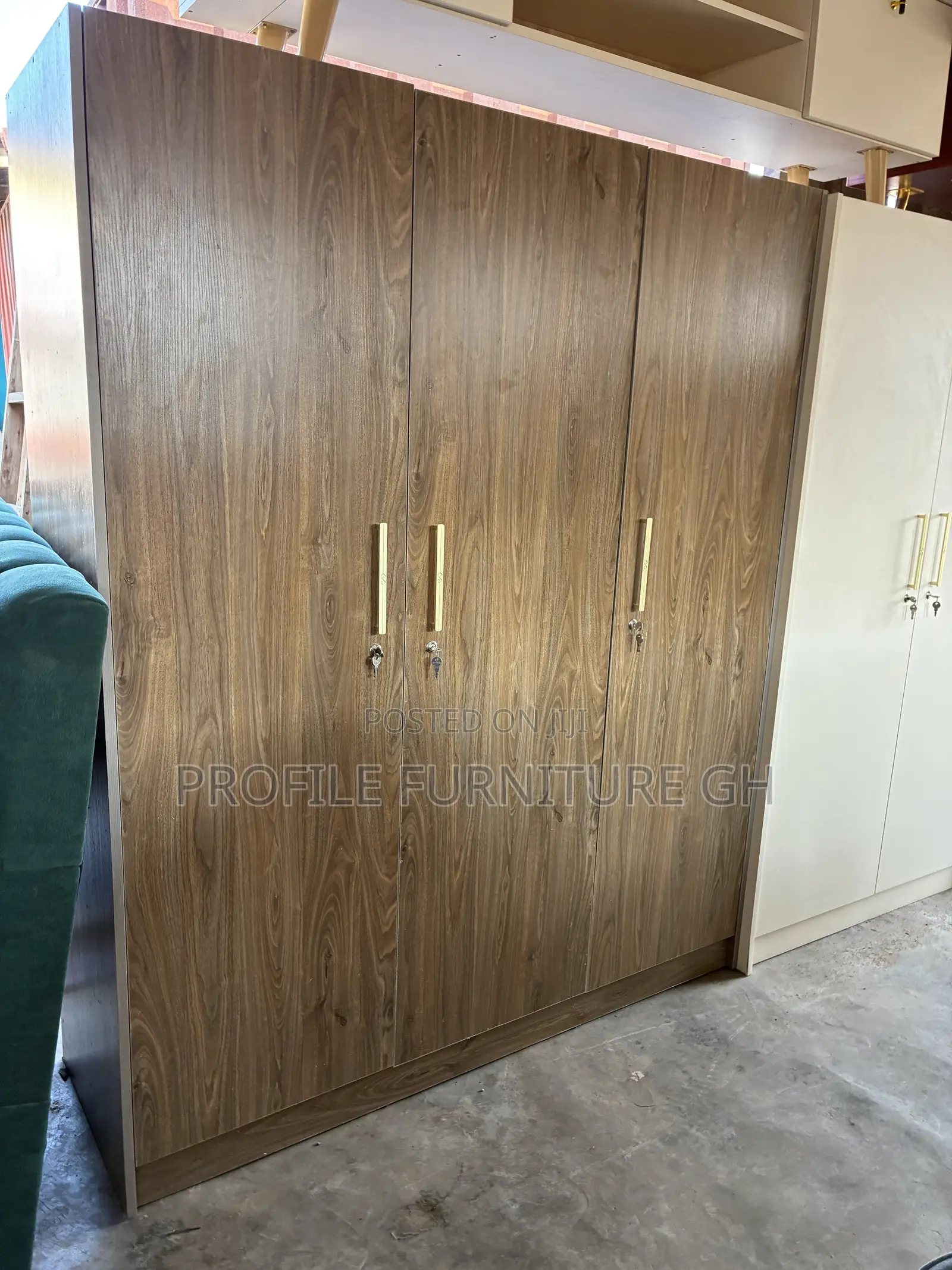Epiphany Brown Wardrobe in 3in1// Free Delivery