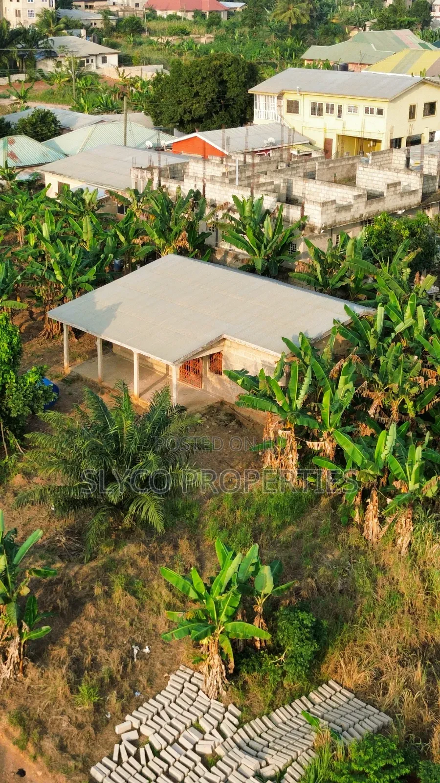3bdrm House in Koforidua Apenkwa, New-Juaben Municipal for sale