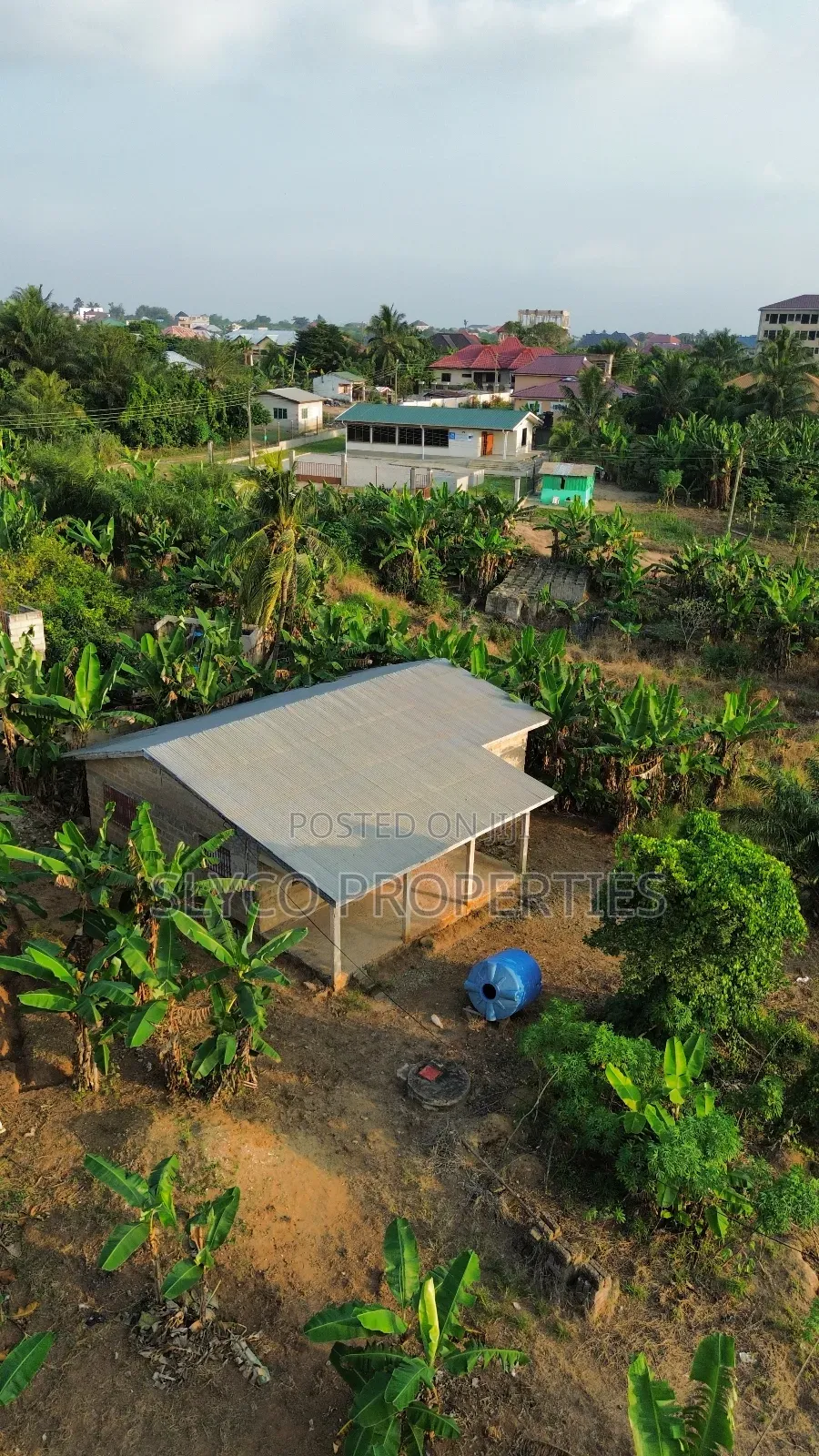 3bdrm House in Koforidua Apenkwa, New-Juaben Municipal for sale