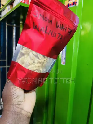 Snow White Walnuts