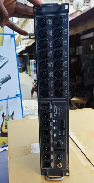 Behringer S16 Digital Snake / Stage Box