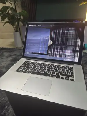 Laptop Apple MacBook 2015 16GB Intel Core i7 SSD 512GB