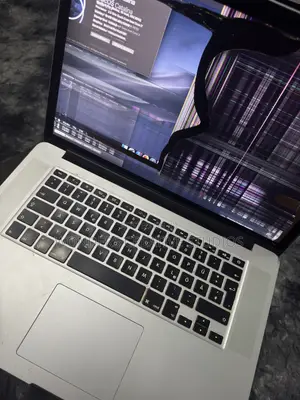 Laptop Apple MacBook 2015 16GB Intel Core i7 SSD 512GB