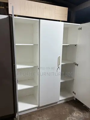 Upgraded Solid 3 Doors Wardrobe// Laminated 3in1 Wardrobe