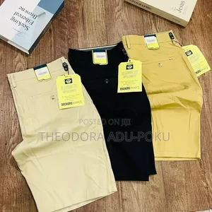 Men Khaki Shorts